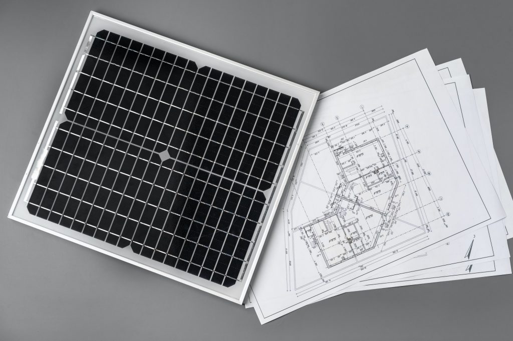 Solarpanel mit Bauzeichnung